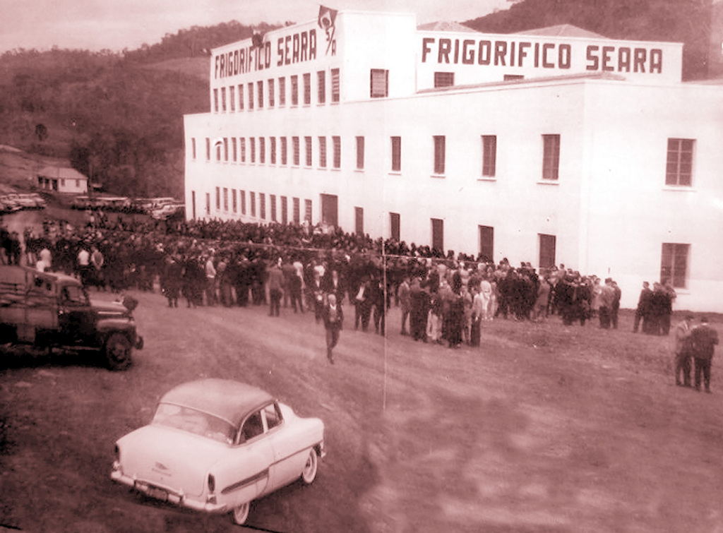 Os 69 anos da fundação do primeiro frigorífico