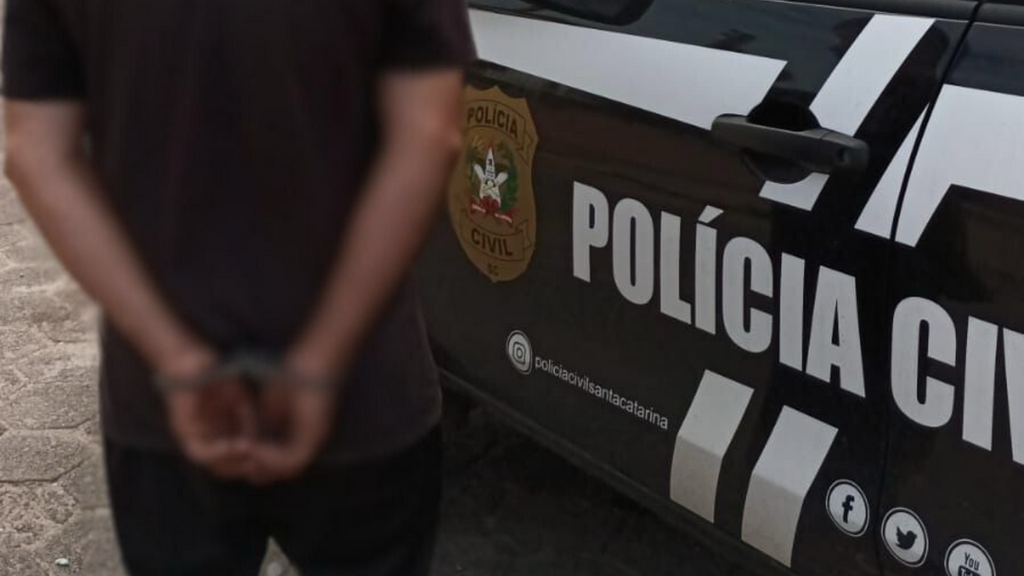 Foto: Divulgação Polícia Civil - Polícia Civil de Garopaba prende suspeito de tráfico de drogas em Paulo Lopes