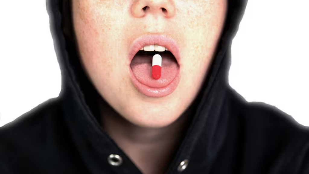 Imagem Freepik - Adolescente de 13 anos é atendido pelo Samu após intoxicação por medicamento desconhecido em Imbituba