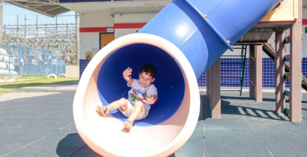 Secretaria de Educação divulga lista de crianças pré-classificadas para o projeto Férias de Verão 2026