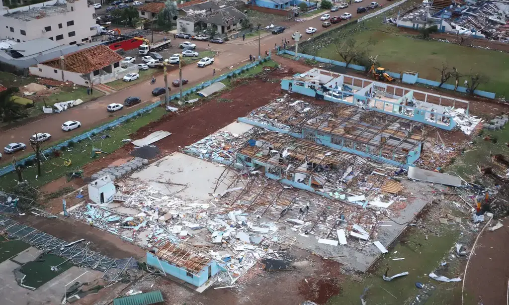 Paraná confirma sétima morte causada por tornados simultâneos