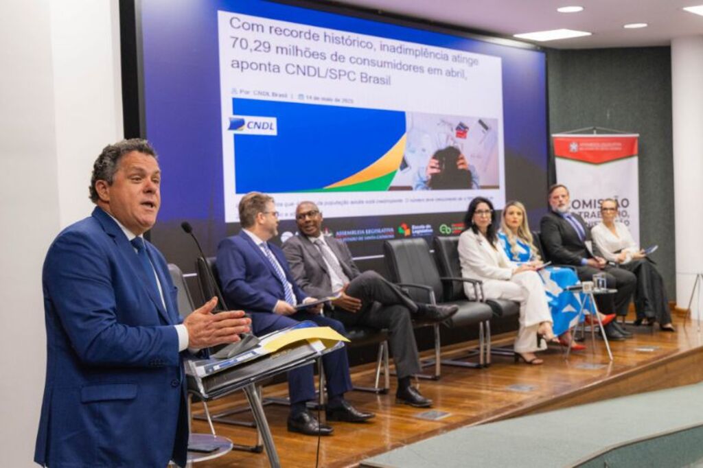 Superendividamento pauta simpósio sobre os 35 anos do Código de Defesa do Consumidor