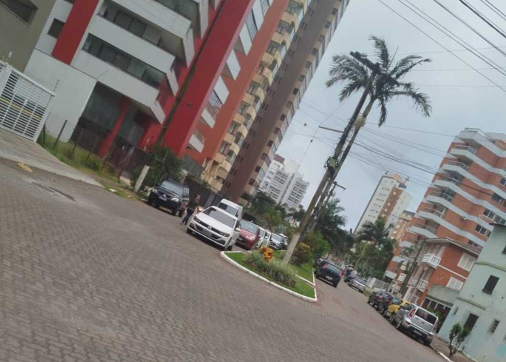 PREFEITURA DE TORRES ALERTA: ESTACIONAMENTO NOS CANTEIROS GERA MULTA E REMOÇÃO DO VEÍCULO