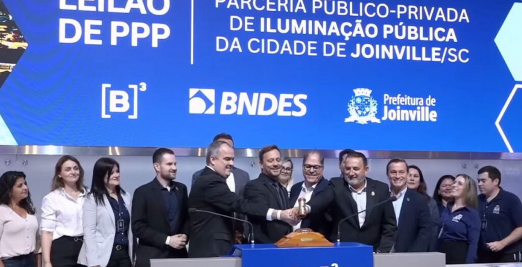 Prefeitura de Joinville assina Ordem de Serviço para início da PPP da Iluminação Pública