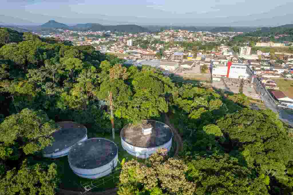 Manutenção preventiva preserva a qualidade e a integridade dos reservatórios de água tratada