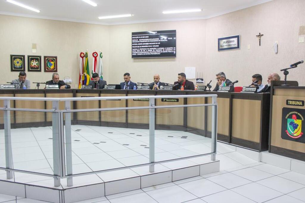 SECRETÁRIO DE OBRAS MOISÉS RÉUS DESTACA NA CÂMARA DE VEREADORES AS REALIZAÇÕES DA SUA PASTA