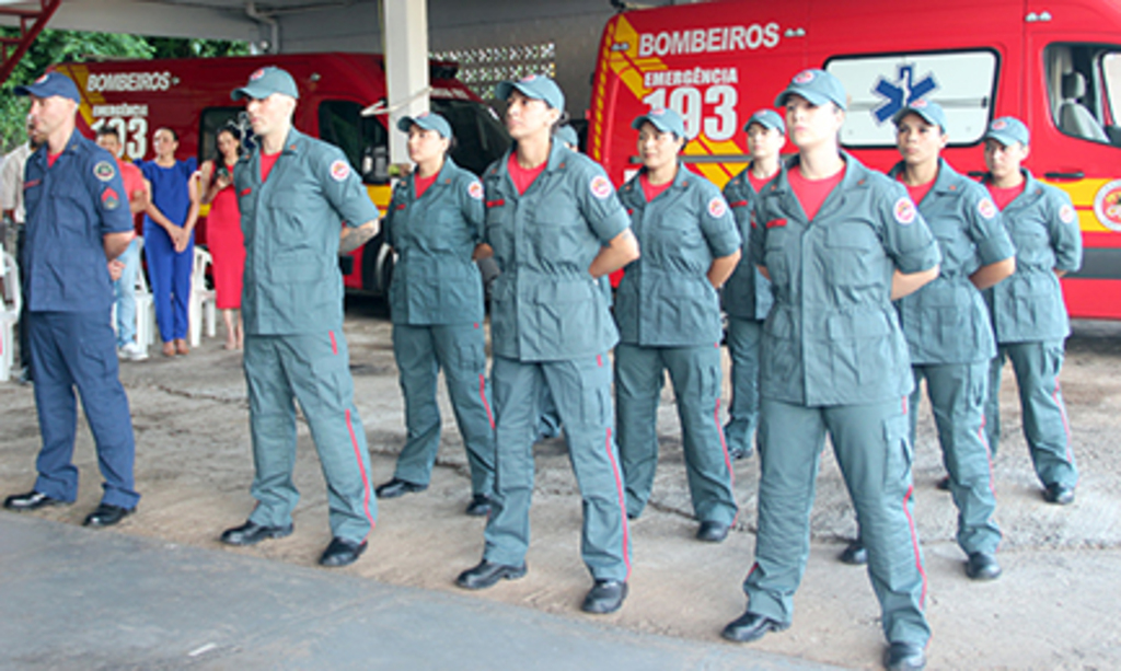 Novos bombeiros comunitários formados
