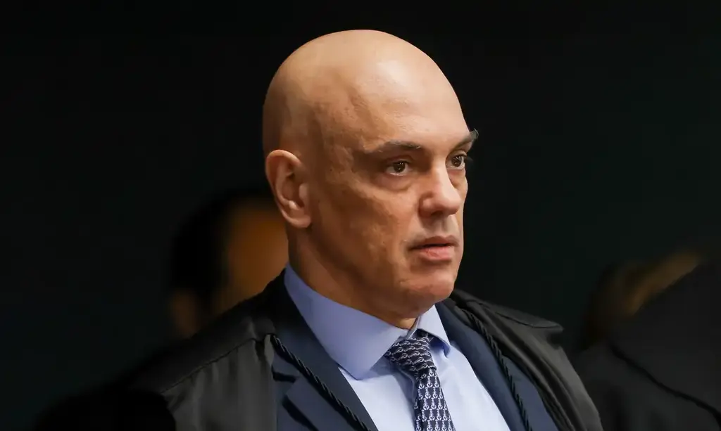 Em decisão, Moraes cita 