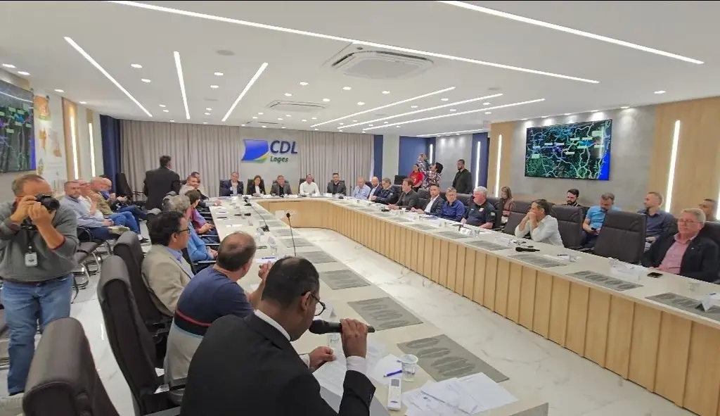 CDL Lages sedia reunião estratégica sobre avanços da BR-282