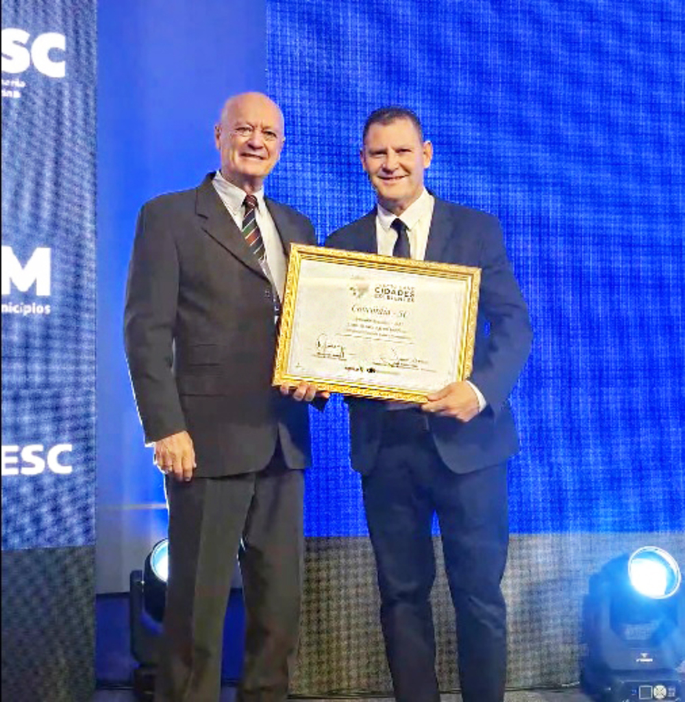 Massocco recebe reconhecimento do Prêmio Band Cidades em SC