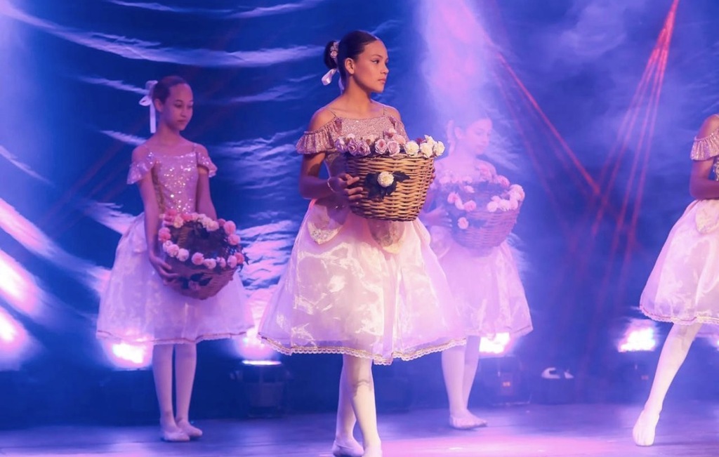 Sarau Cultural da Escola de Artes movimenta o domingo em Urussanga