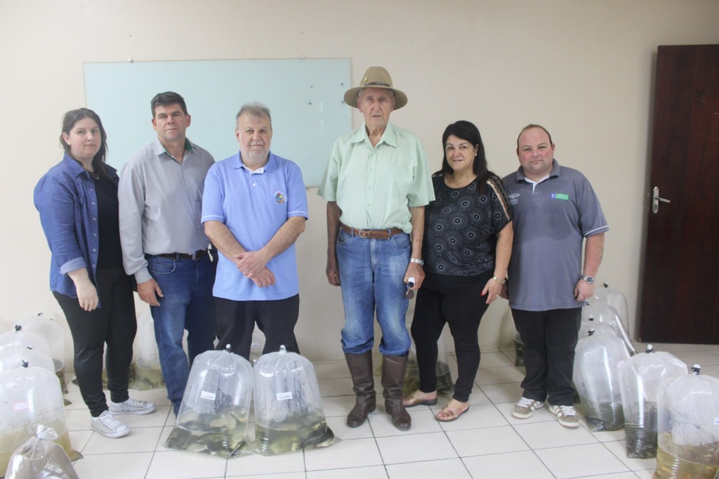 Campanha de Alevinos beneficia mais de 60 produtores rurais em Otacílio Costa