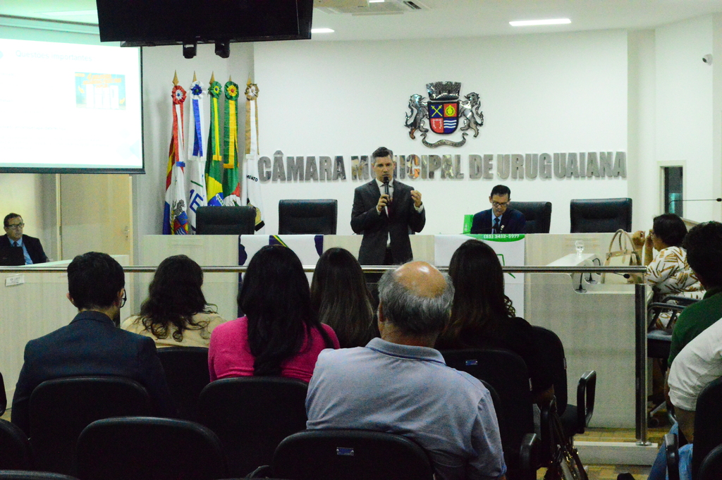 Câmara de Uruguaiana abre III Encontro de Legislativos Municipais