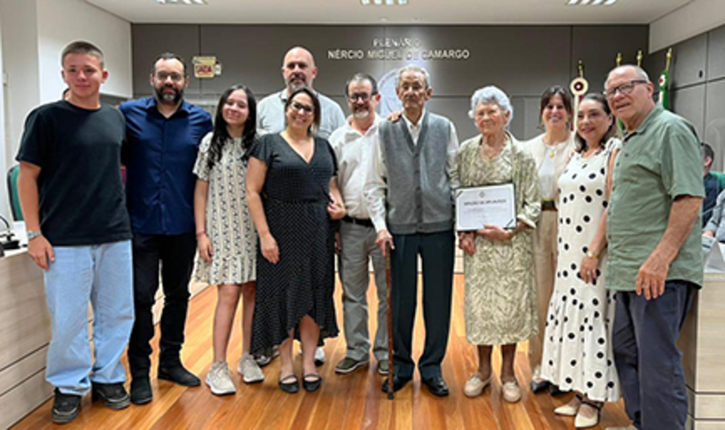 Homenagem a seu Amélio e dona Lucilia