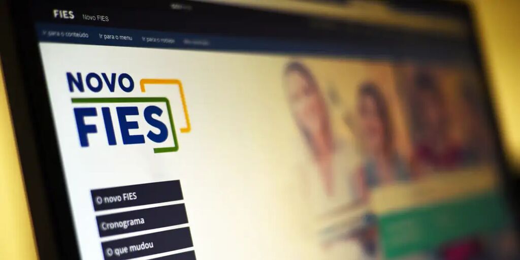 MEC abre prazo para adesão de instituições privadas