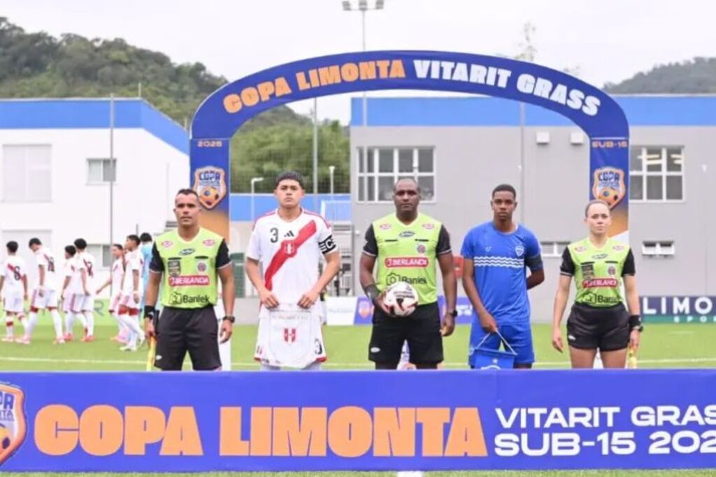 Itajaí recebe o segundo dia da Copa Limonta Vitarit Grass com confrontos do sub-15