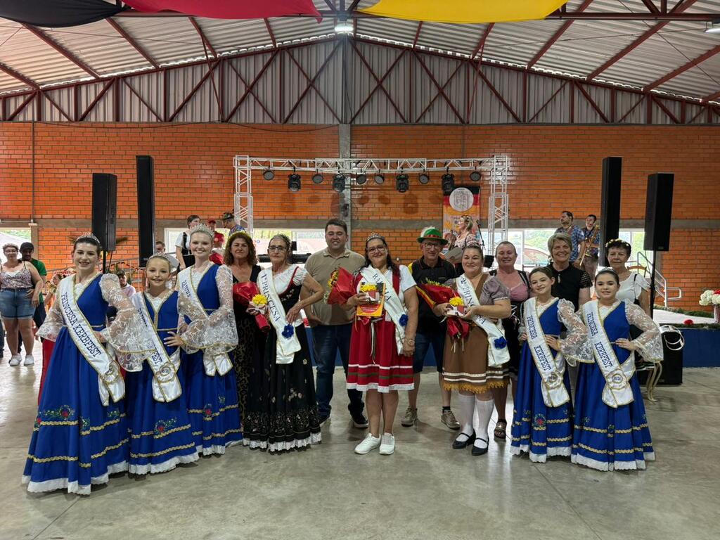 Kerb dos Idosos encerra 30º Kerbfest de Capinzal com celebração da terceira idade e da cultura germânica