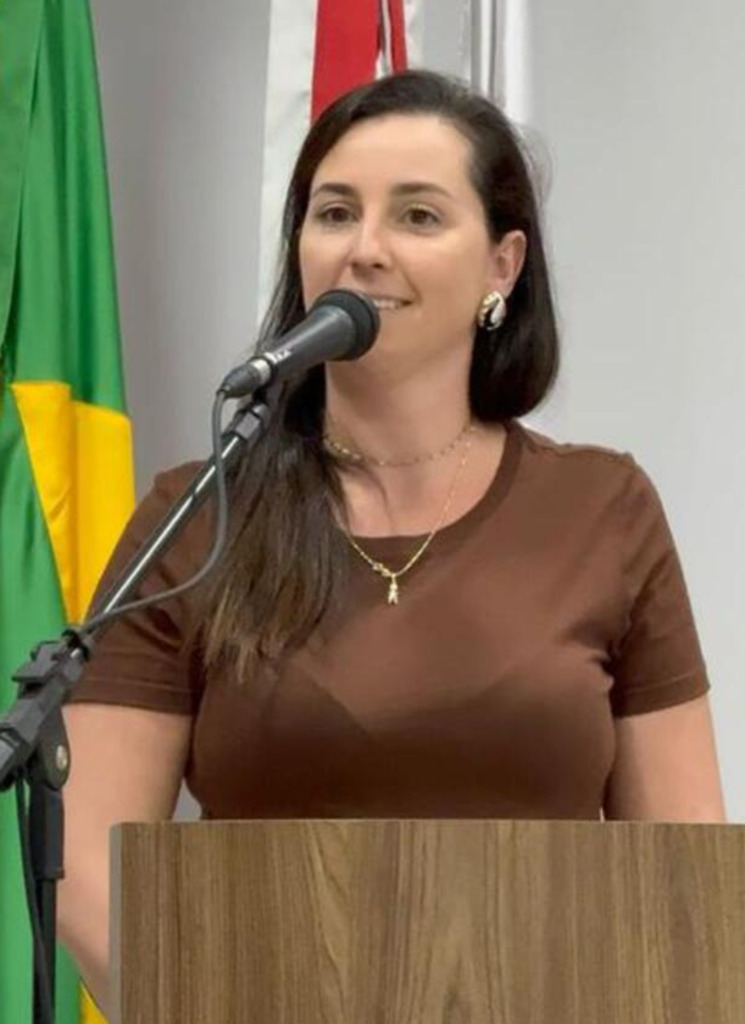 PRAIA GRANDE REALIZA SESSÃO SOLENE PARA ENTREGA DO TÍTULO DE CIDADÃO HONORÁRIO A JOÃO BATISTA DE SOUZA