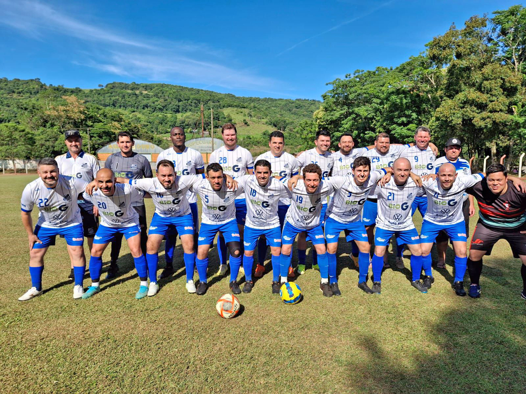 Master Capinzal vence Amigos da Bola no Estádio da Baixada Rubra