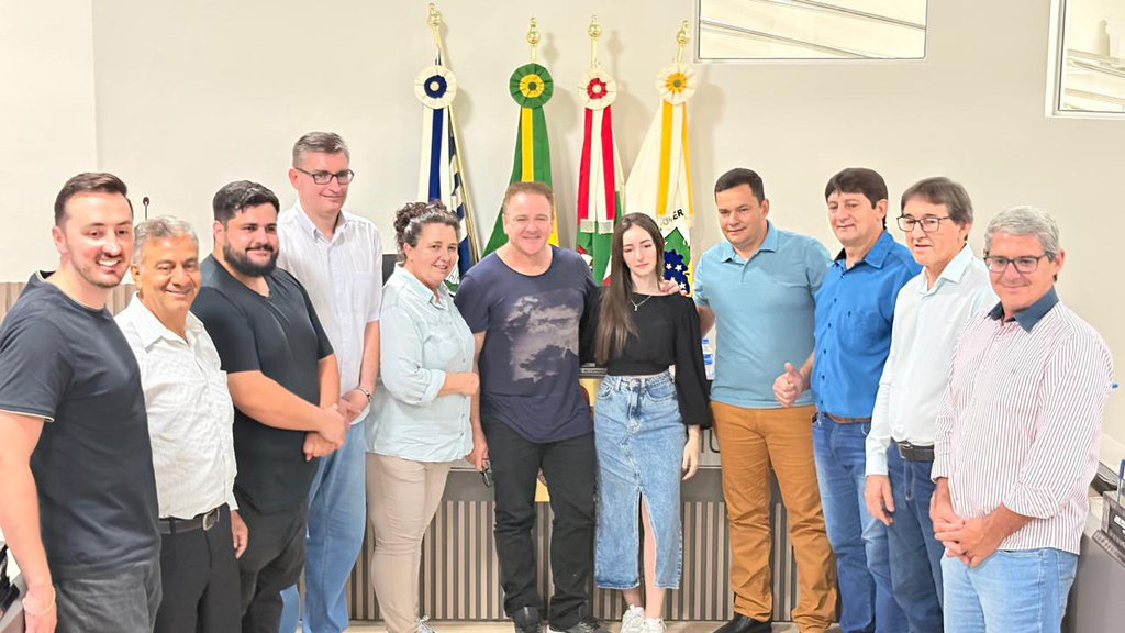 Moções de Aplauso – Câmara de Vereadores de Capinzal, 01/11/2025