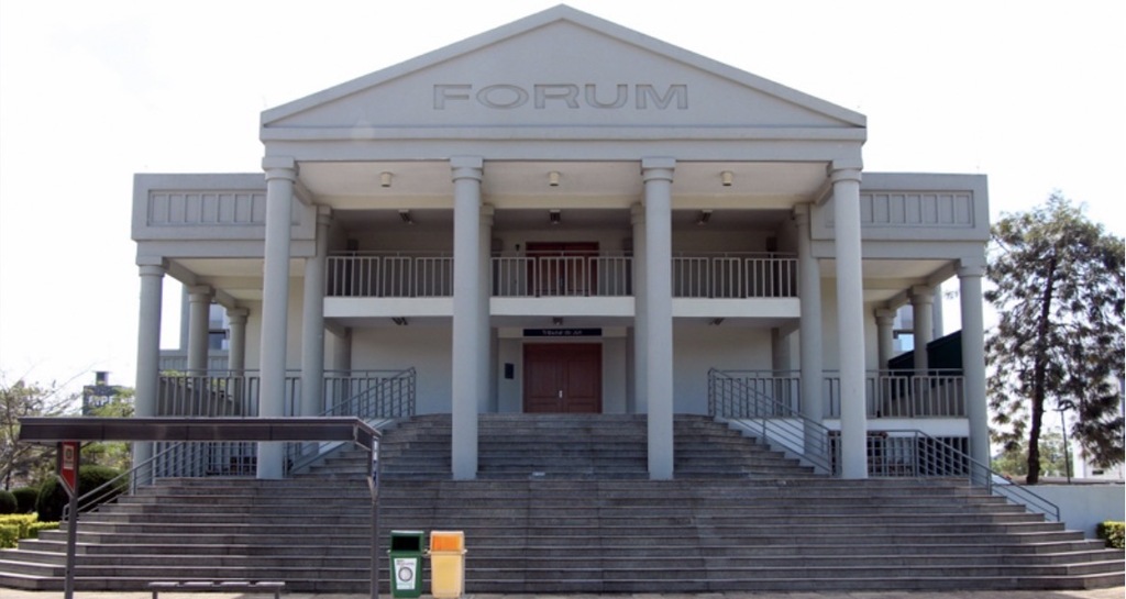 Homem é condenado a quase 40 anos de prisão por feminicídio em Criciúma