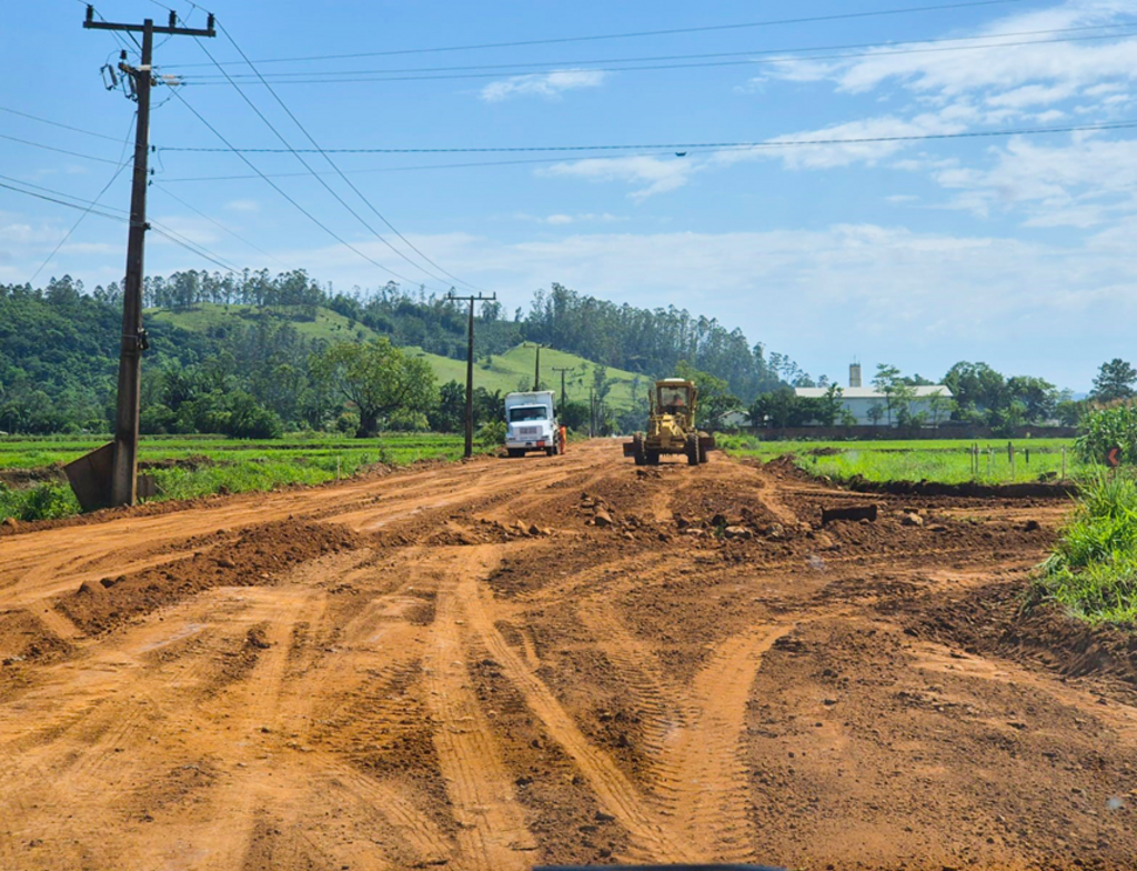 COMUNIDADE DE TENENTE REALIZA VIGÍLIA PELA CONCLUSÃO DA SC-108 ENTRE PRAIA GRANDE E JACINTO MACHADO