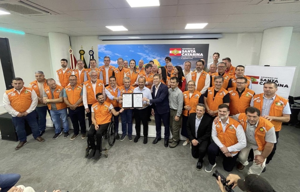 Defesa Civil de Urussanga vai receber veículo e equipamentos do Governo do Estado