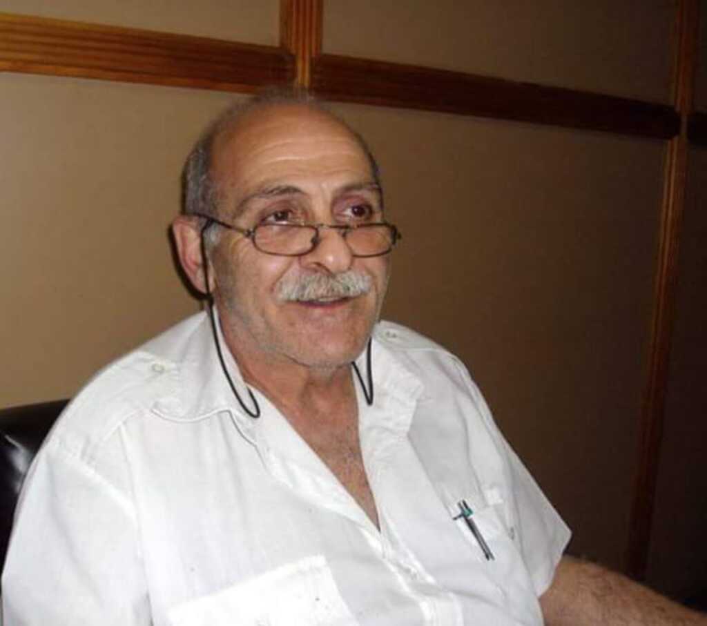 O primeiro poder aos poucos vai trocando de mão