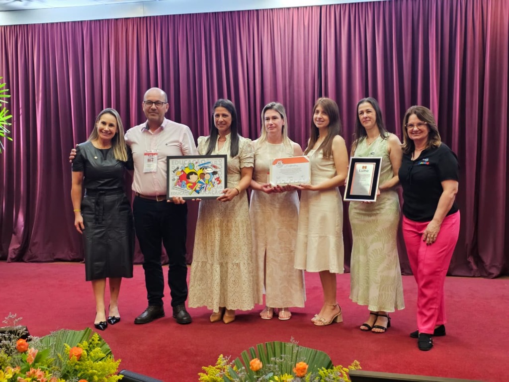 Prêmio Lume 2025: reconhecimento revela a força do “esforço não observado” na educação de Palmeira