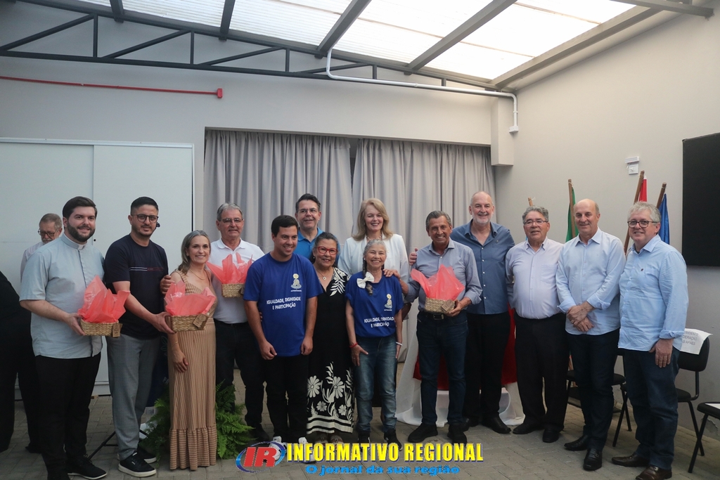 INAUGURADA A NOVA SEDE DA APAE DE PASSO DE TORRES