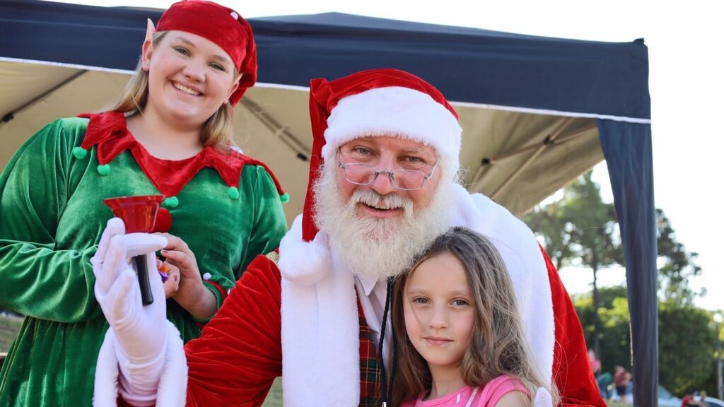 Natal em Família leva alegria ao Campo d'Água Verde neste domingo
