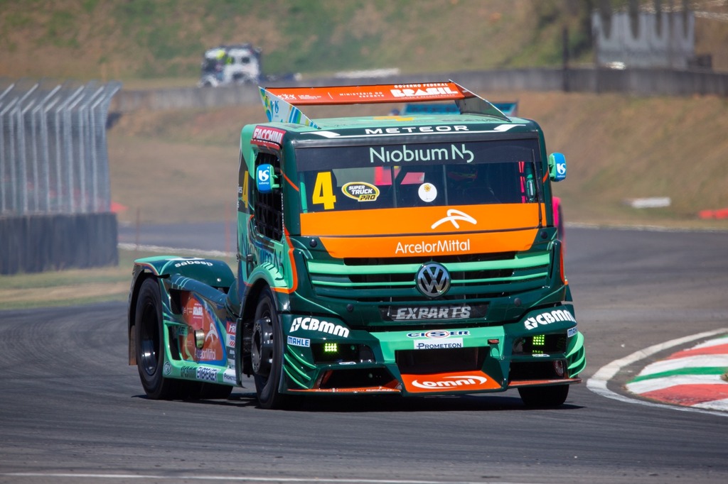 Felipe Giaffone, primeiro tetracampeão da Copa Truck, vem a Santa Catarina a convite da ArcelorMittal