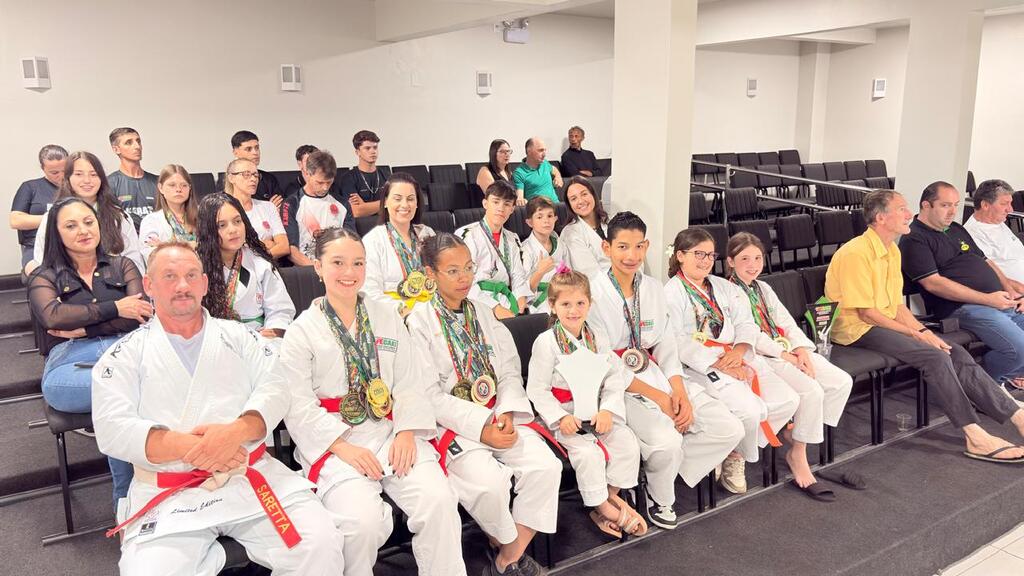 O TEMPO de fato informa trabalho do Legislativo de Capinzal