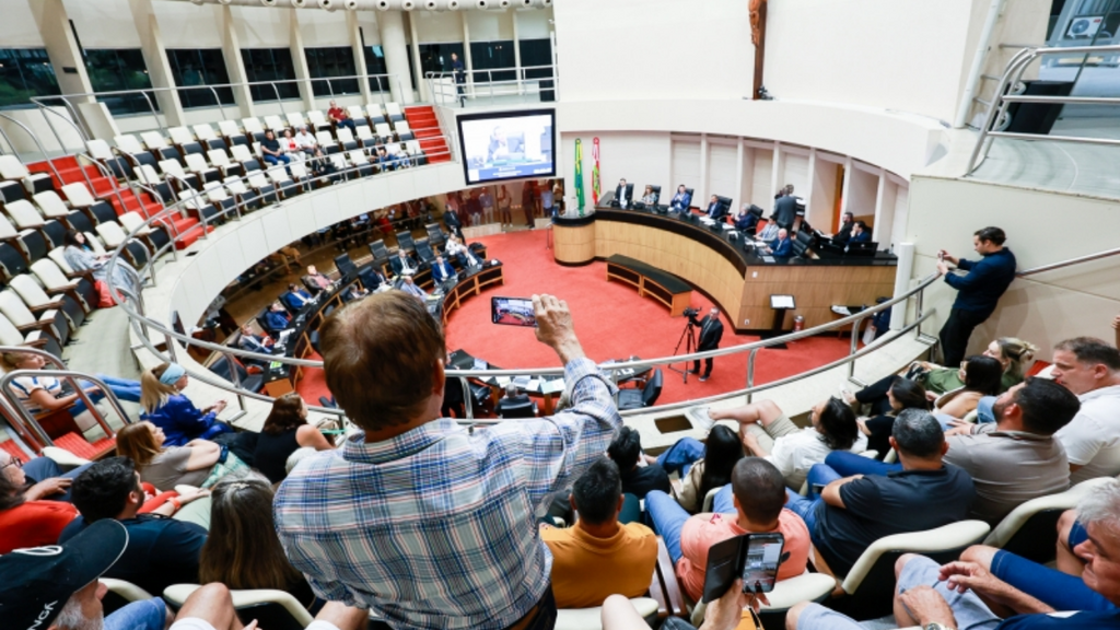 Imbituba recupera territórios após 17 anos: ALESC aprova correção cartográfica histórica