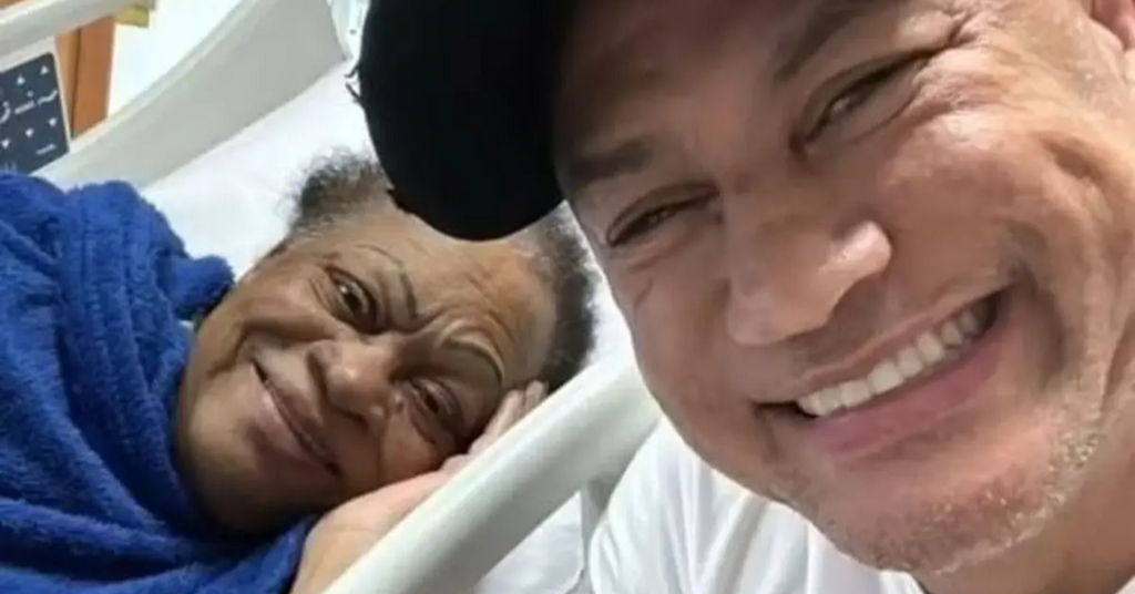 Popó anuncia morte da mãe aos 80 anos em Salvador