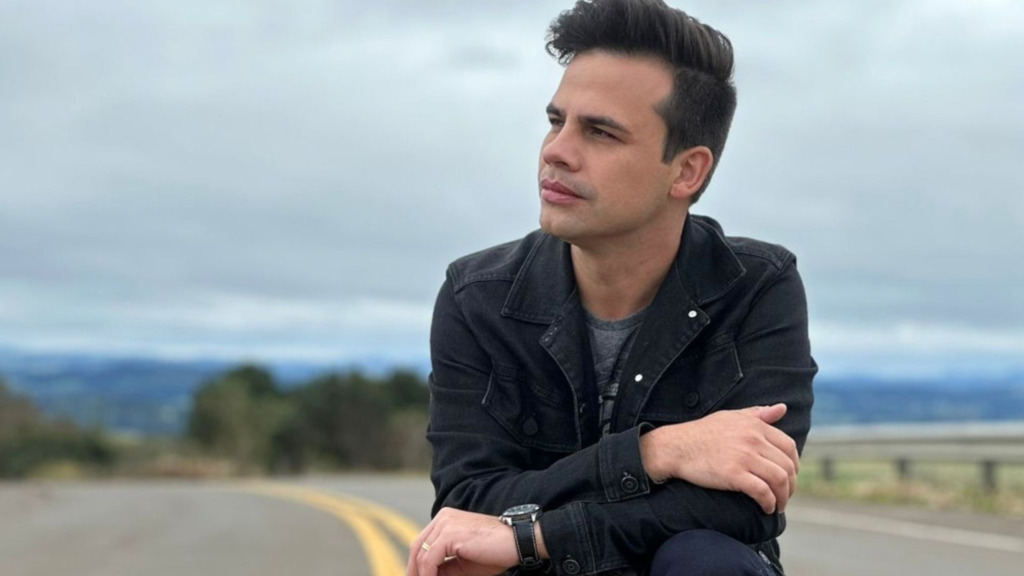 Danilo Dyba se apresenta hoje segunda dia 15 em Canoinhas