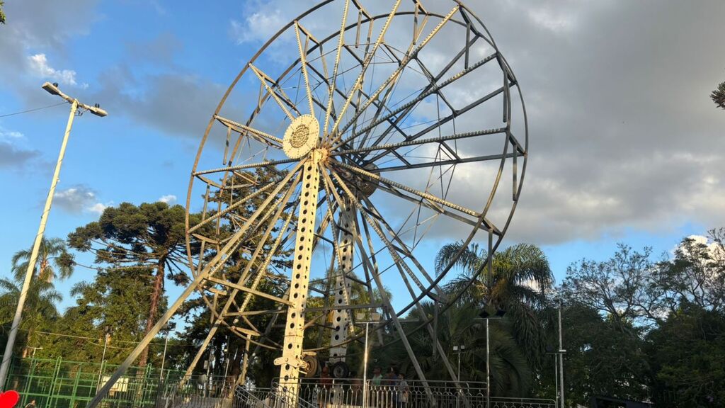 Roda-gigante abre nesta segunda-feira em Canoinhas
