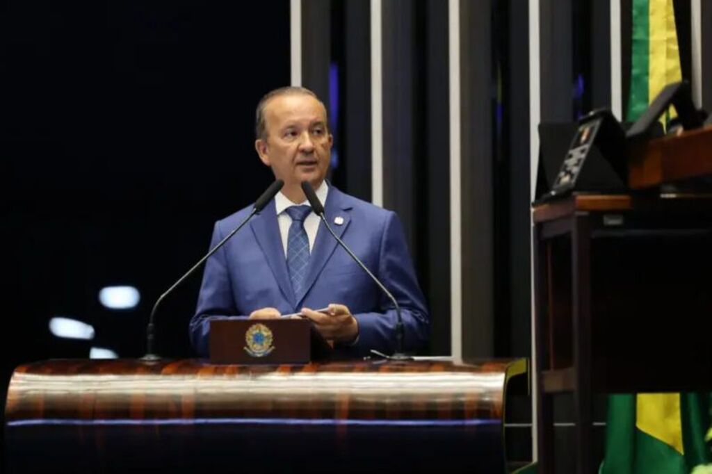 Governador de SC, Jorginho Mello, comparece à CPI do Crime Organizado