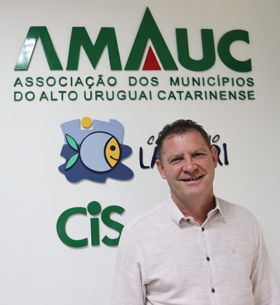 AMAUC, CIS e LAMBARI elegem diretoria para o ano de 2026