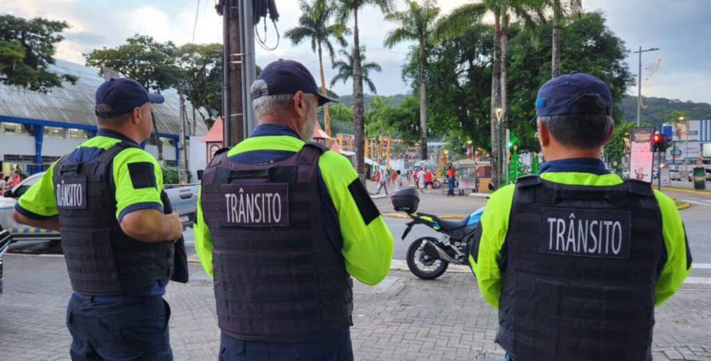 Detrans e Guarda Municipal reforçam ações no Natal de Joinville
