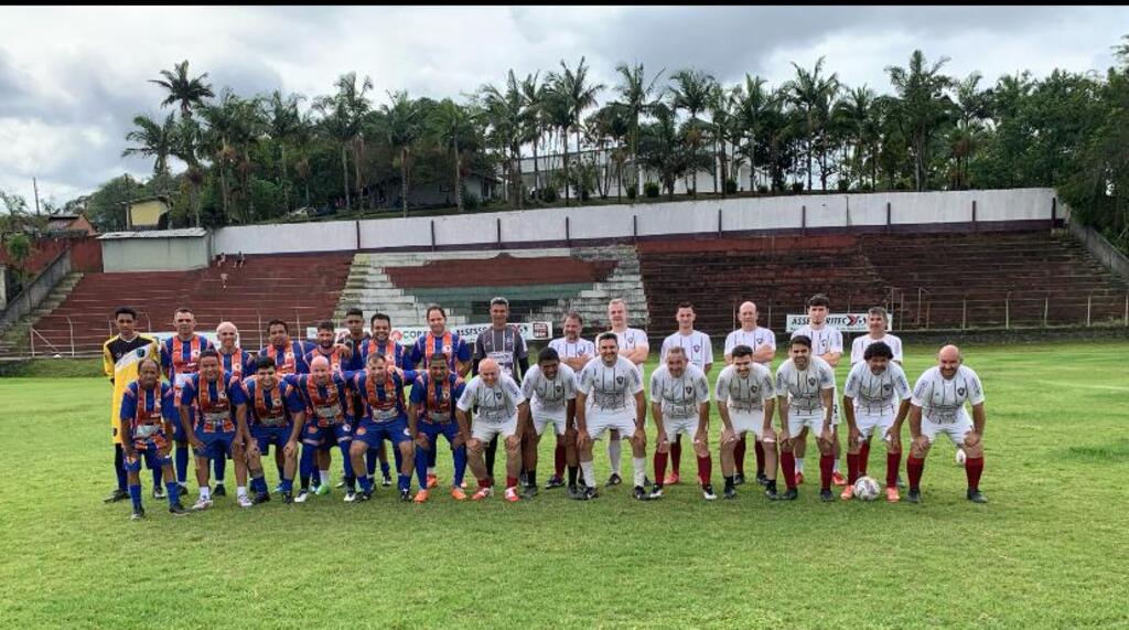 RODRIGO E ANELISIO PROMOVEM AÇÃO SOCIAL NO CALDEIRÃO