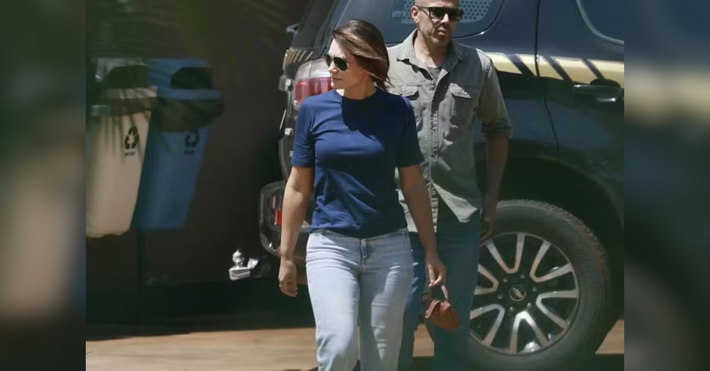 - Michelle Bolsonaro visita o marido na PF — Foto: Cristiano Mariz / Agência O Globo