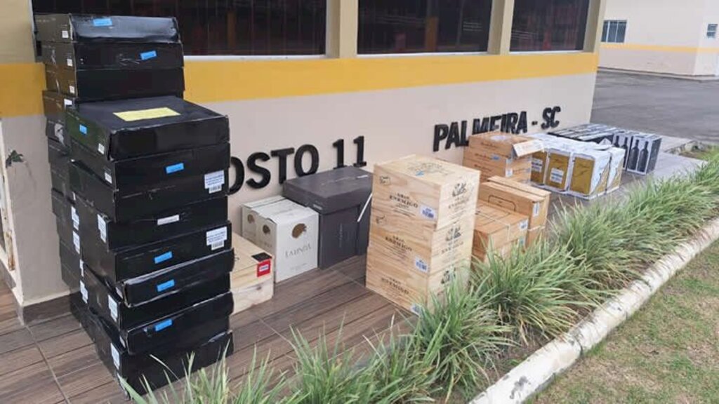 Trezentas e trinta e três garrafas de vinho são apreendidas em Ponte Alta