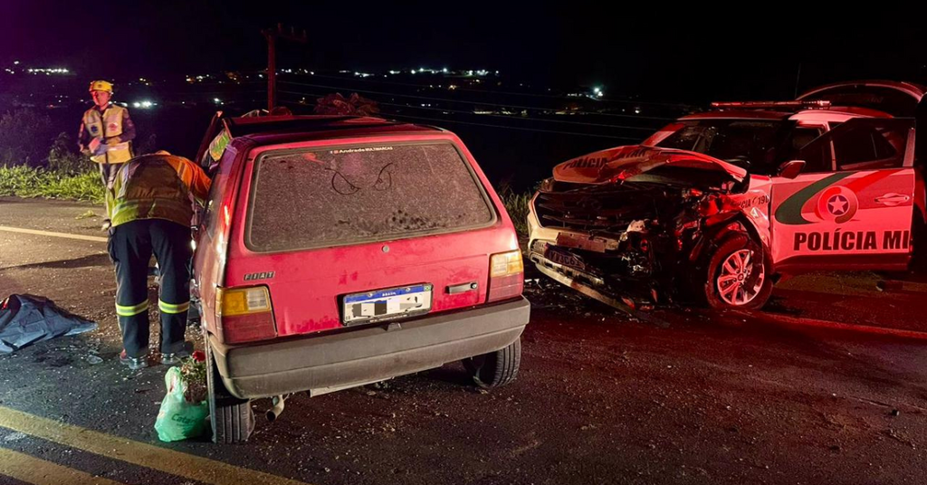 Viatura da Polícia Militar de Pouso Redondo se envolve em colisão frontal na BR 470 no Alto Vale e acidente deixa um morto