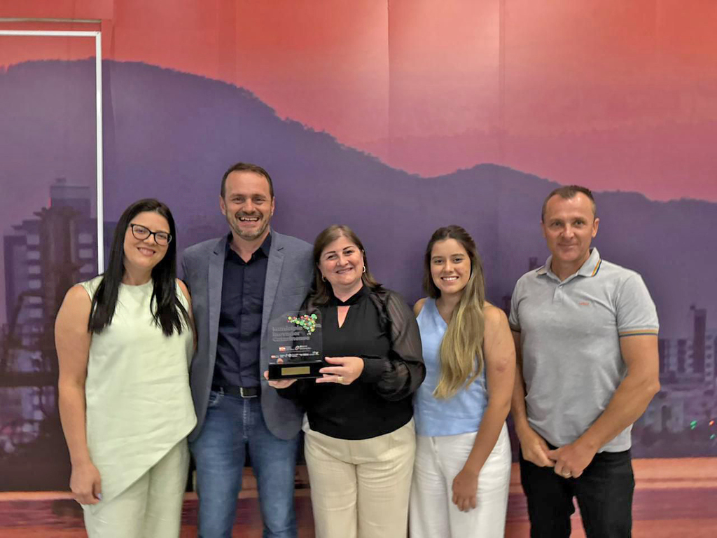 Capinzal recebe Selo Município Inovador Catarinense em solenidade na Capital