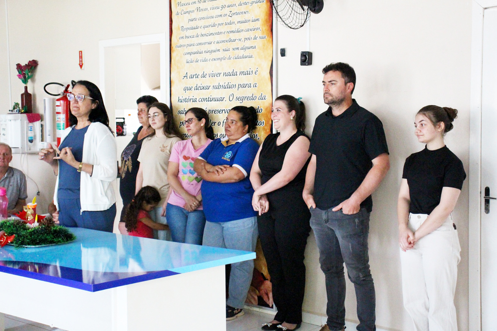 ZORTÉA CELEBRA ENCERRAMENTO DAS ATIVIDADES DO GRUPO DE IDOSOS