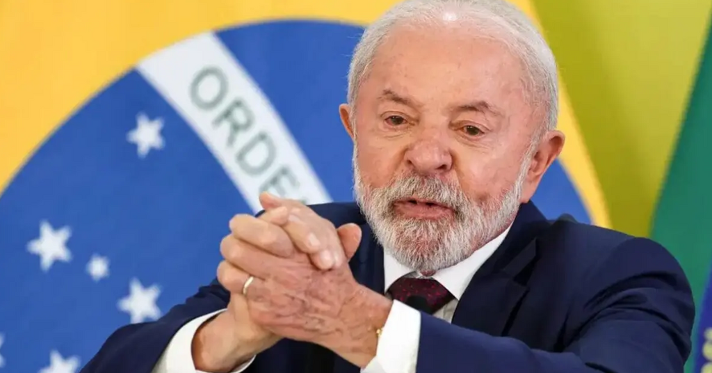 Lula deixa Bolsonaro e condenados do 8 de janeiro fora do indulto de Natal de 2025