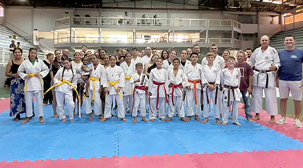 Troca de Faixas e encerramento das atividades