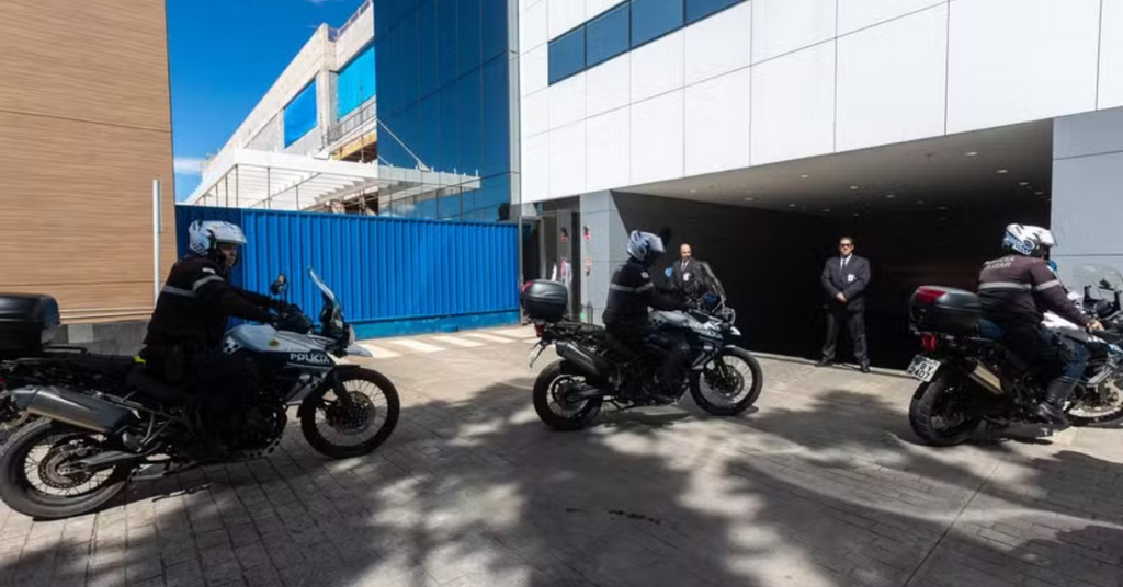 Bolsonaro passa por cirurgia nesta quinta-feira que deve durar cerca de quatro horas