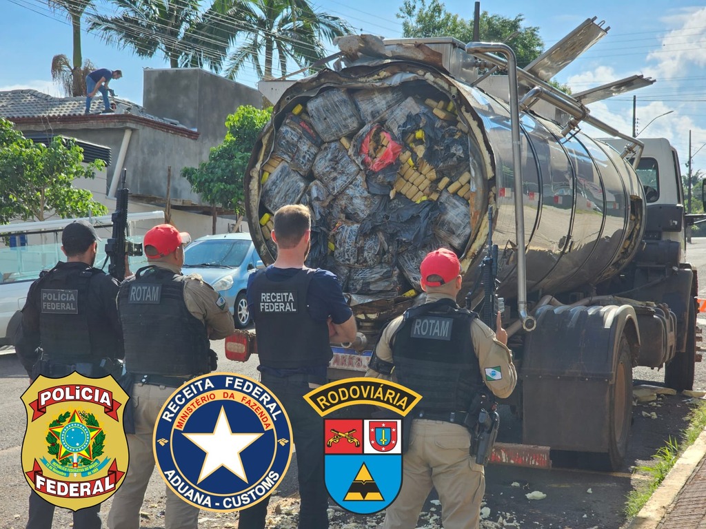 Receita Federal, PF e PM apreendem 6 toneladas de maconha em Dois Vizinhos/PR